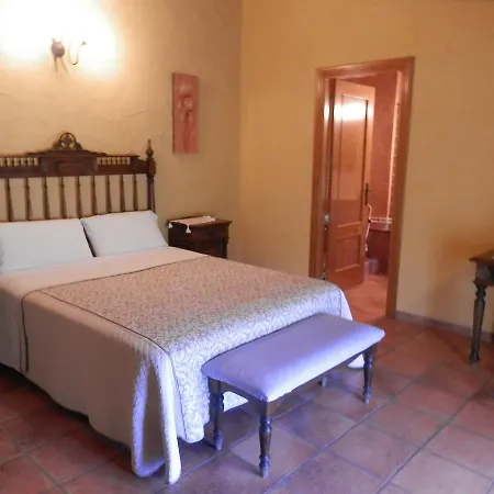Guest house Mas La Trampa 3*